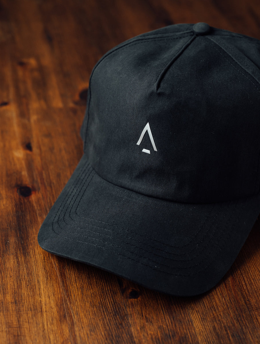 AR-0005-B N/C CAP [REFLECTOR LOGO]