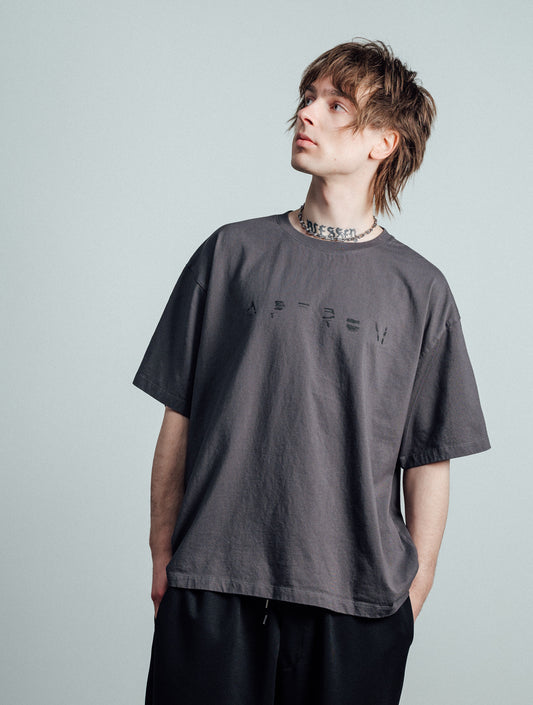 AR-0008 S/S TEE[URBAN GRUNGE LOGO]