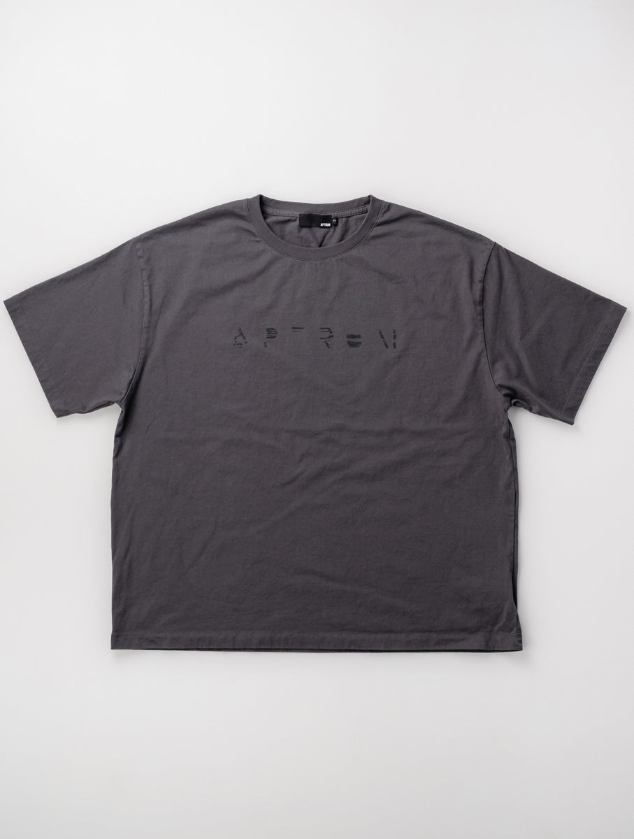 AR-0008 S/S TEE[URBAN GRUNGE LOGO]